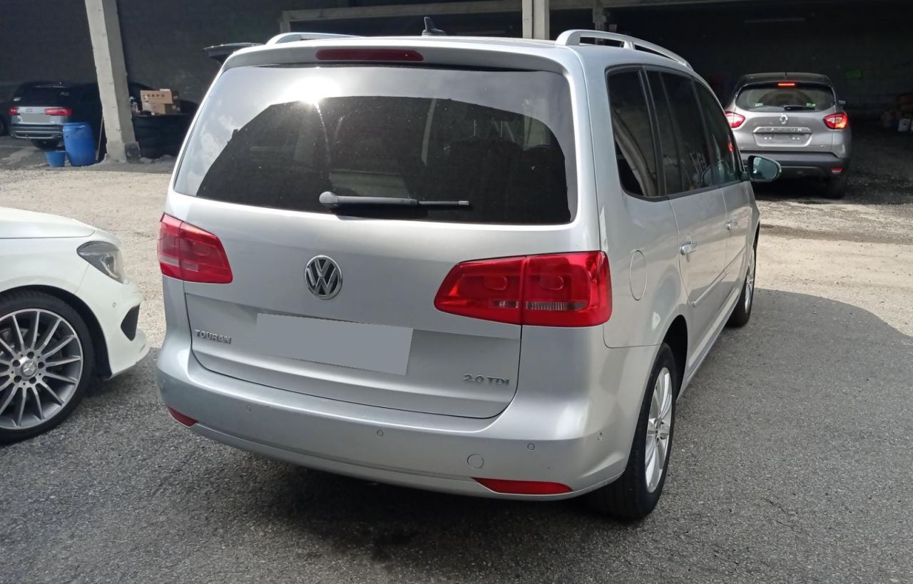 VW TOURAN en Minoautos