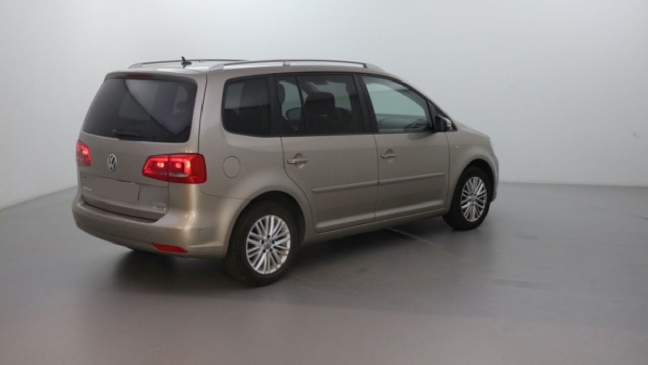 VW TOURAN en Minoautos