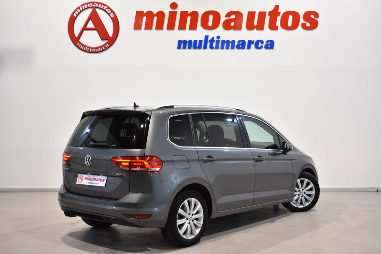 VW TOURAN en Minoautos