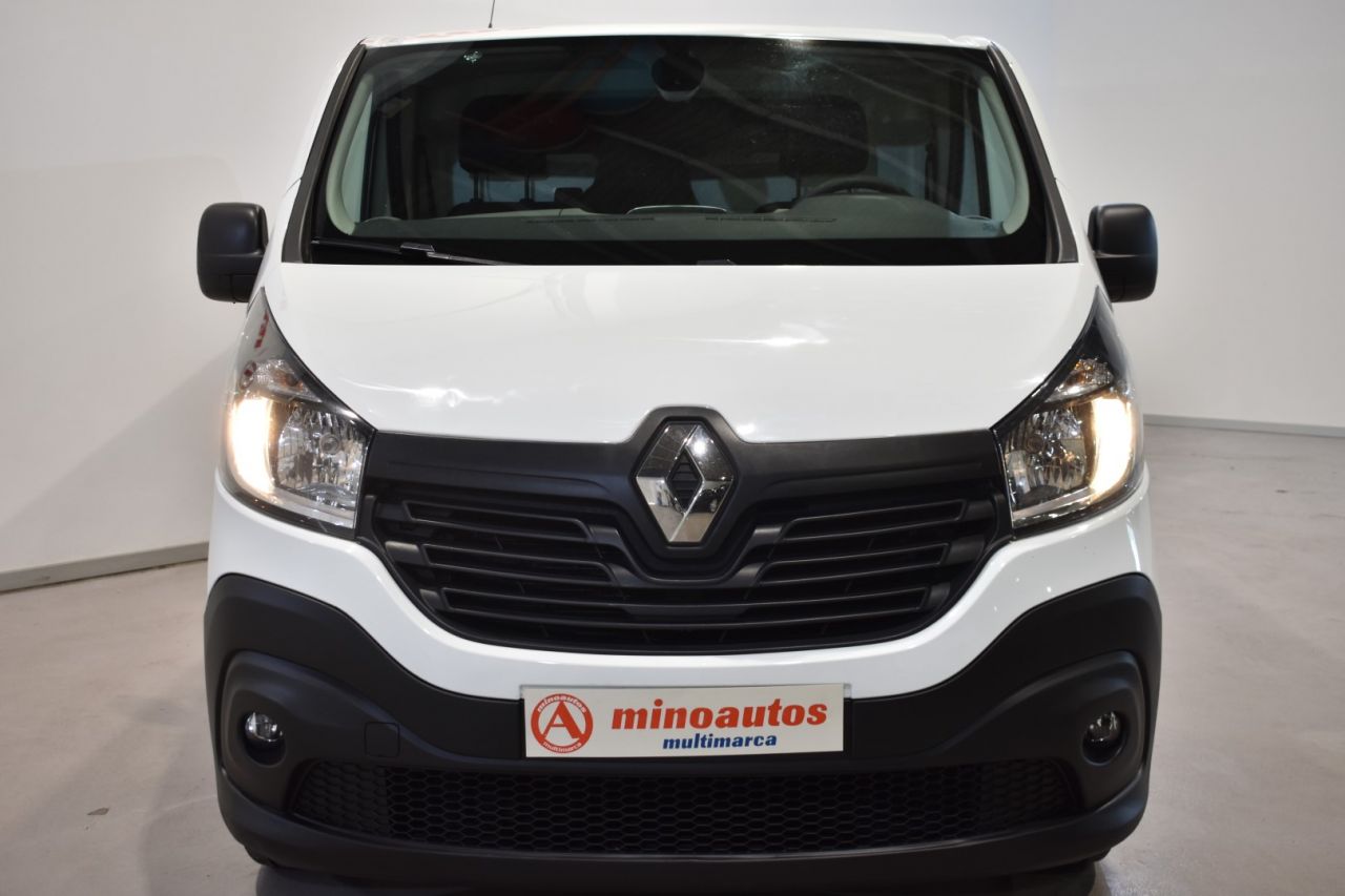 RENAULT TRAFIC en Minoautos