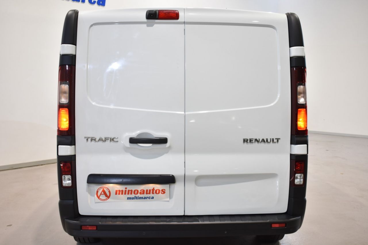 RENAULT TRAFIC en Minoautos