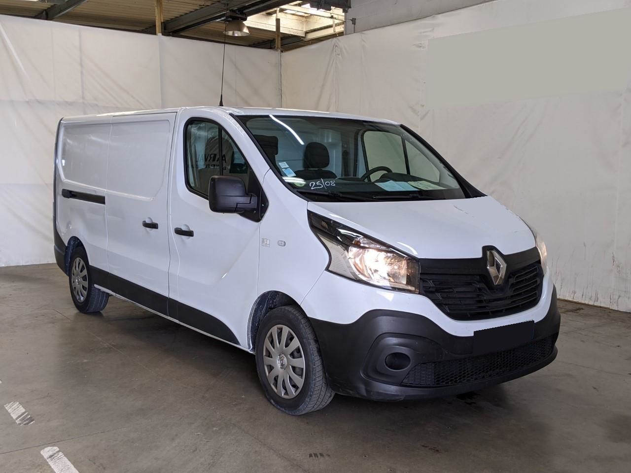 RENAULT TRAFIC en Minoautos