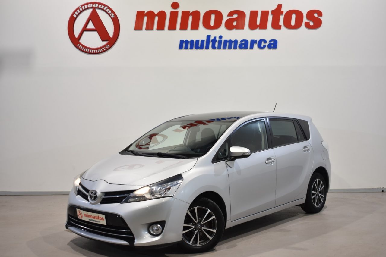 TOYOTA VERSO en Minoautos