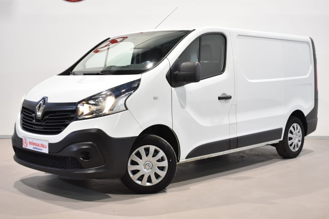 RENAULT TRAFIC en Minoautos