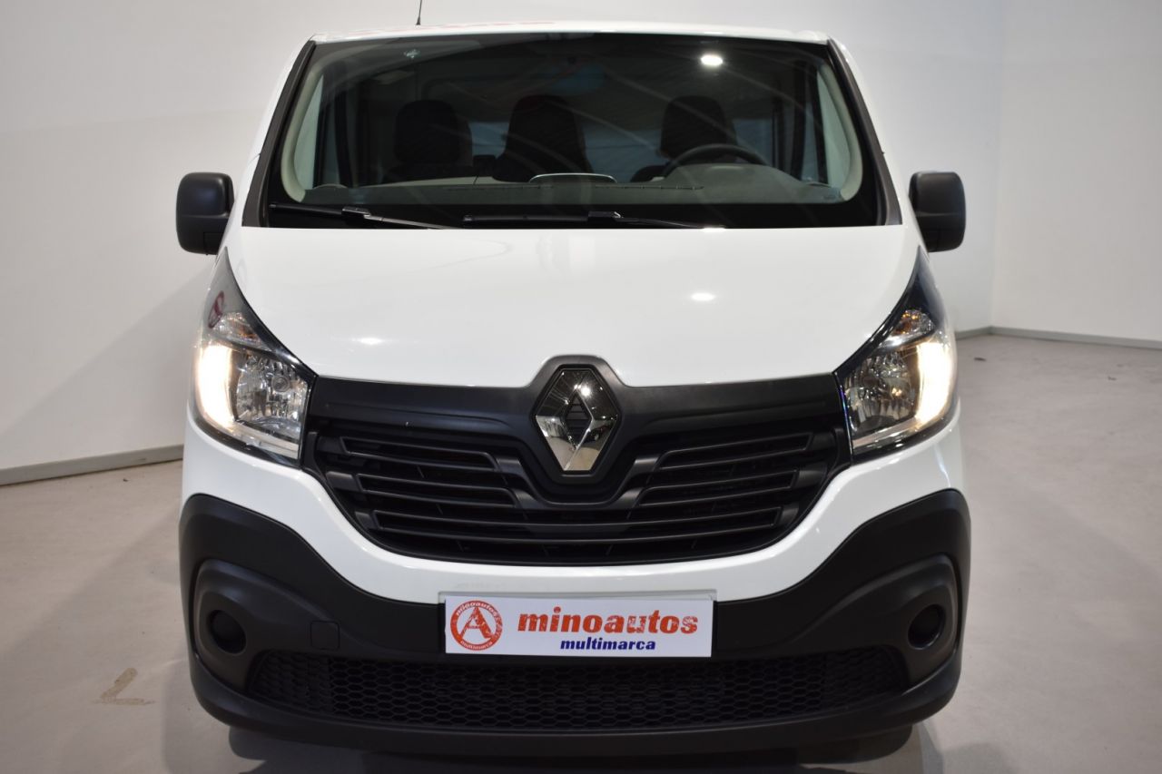 RENAULT TRAFIC en Minoautos