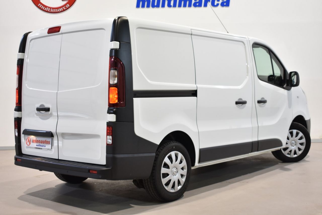 RENAULT TRAFIC en Minoautos