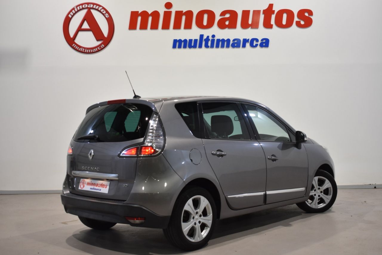 RENAULT SCENIC III en Minoautos