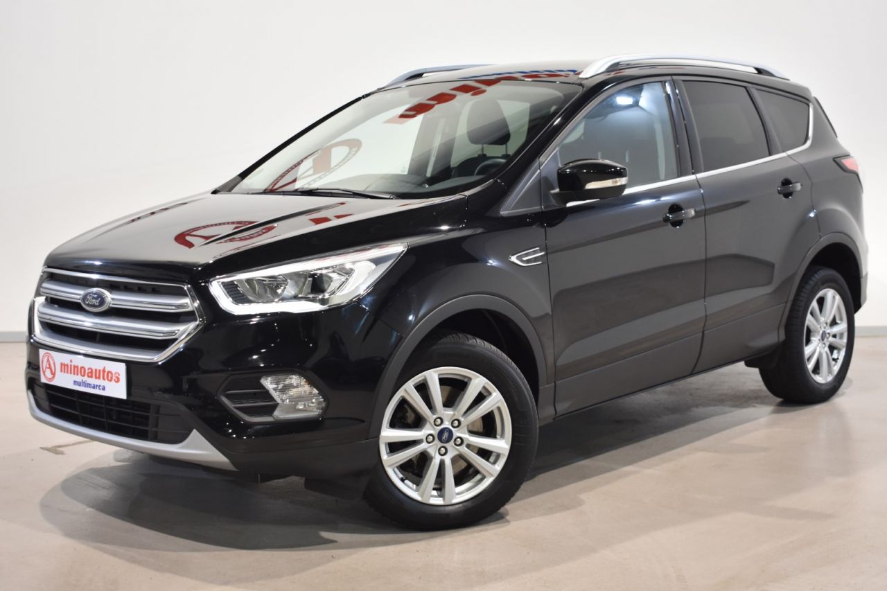 FORD KUGA en Minoautos