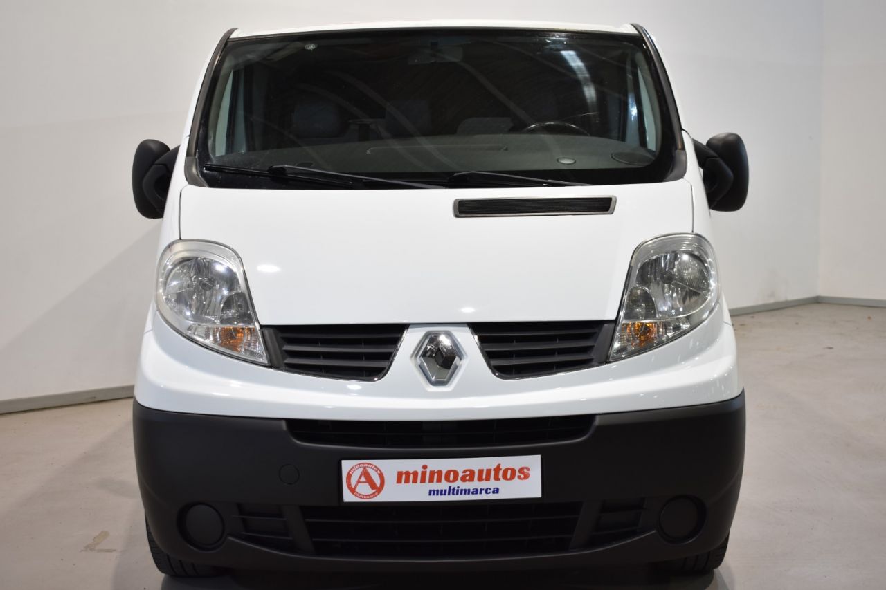 RENAULT TRAFIC en Minoautos