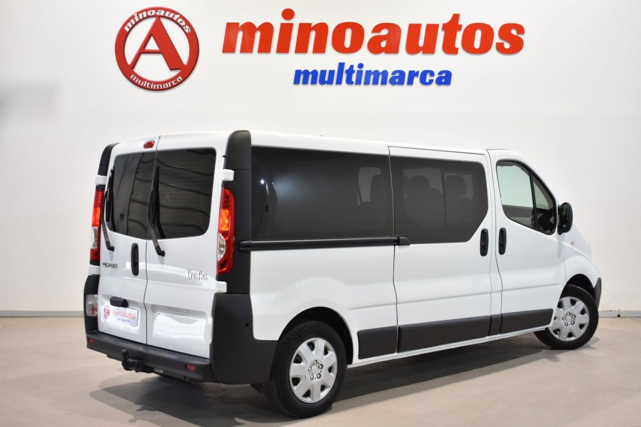 RENAULT TRAFIC en Minoautos