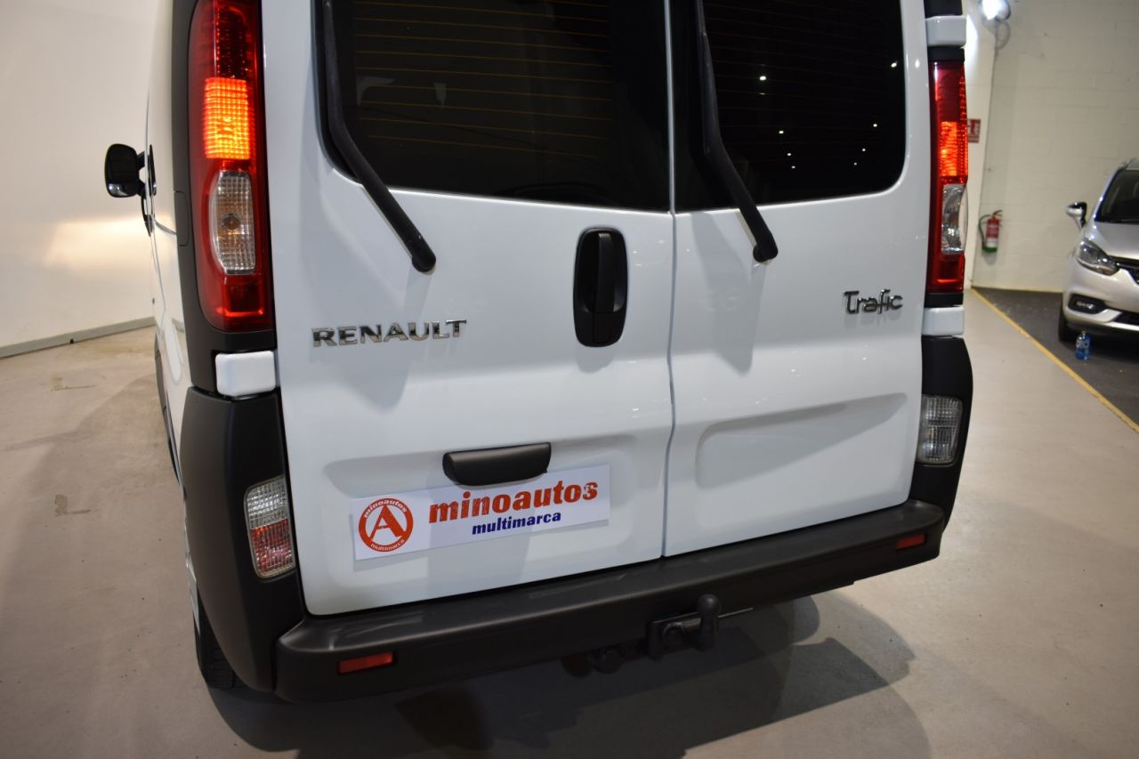 RENAULT TRAFIC en Minoautos