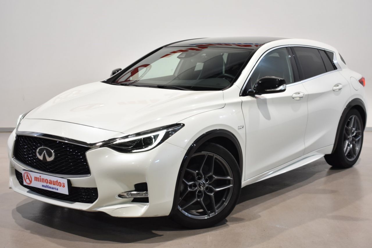 INFINITI Q30 en Minoautos