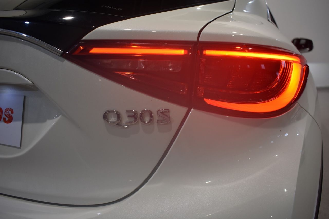 INFINITI Q30 en Minoautos