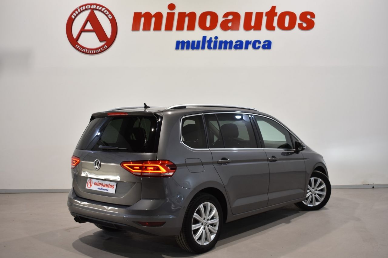 VW TOURAN en Minoautos