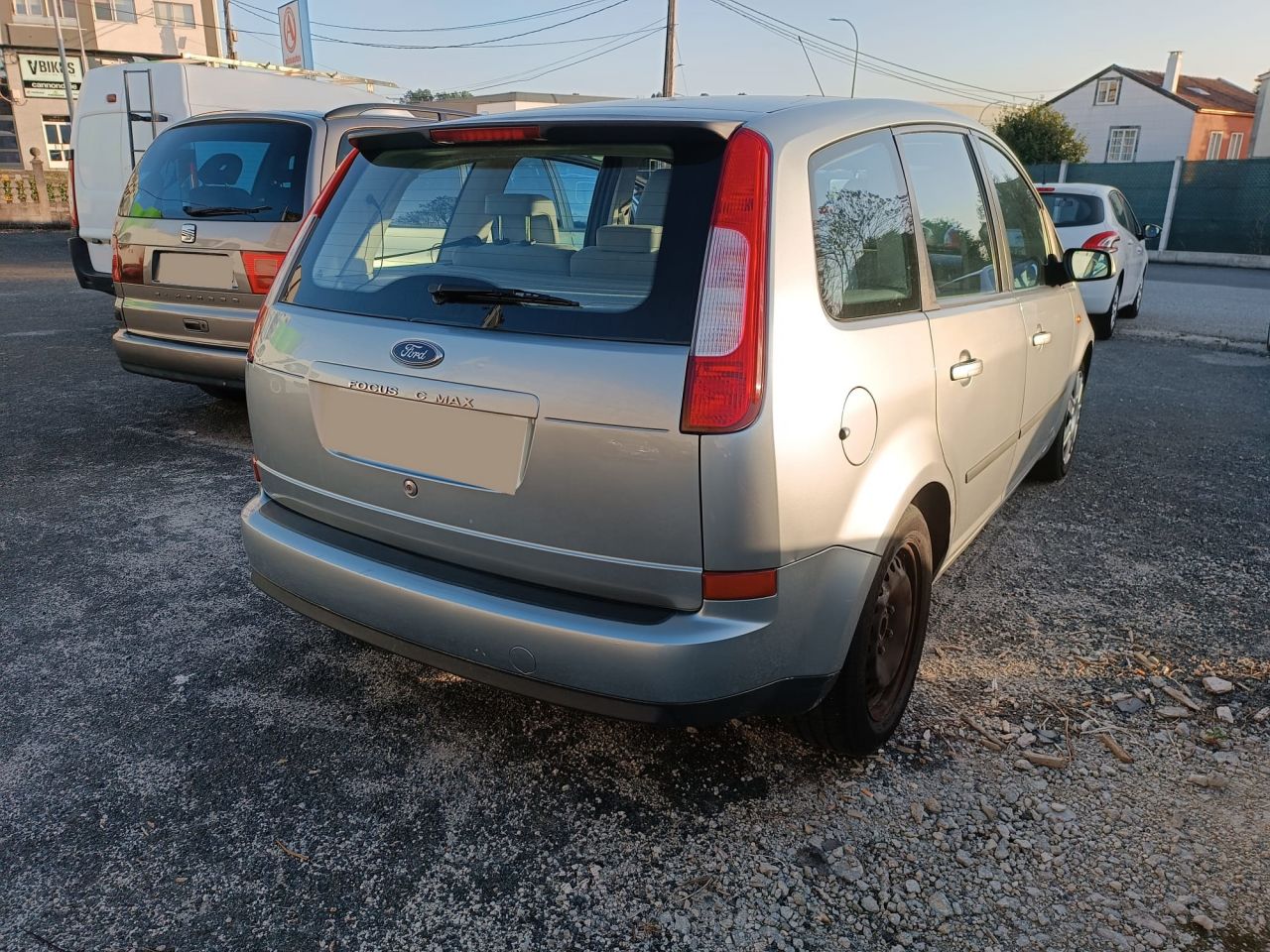 FORD FOCUS C-MAX en Minoautos