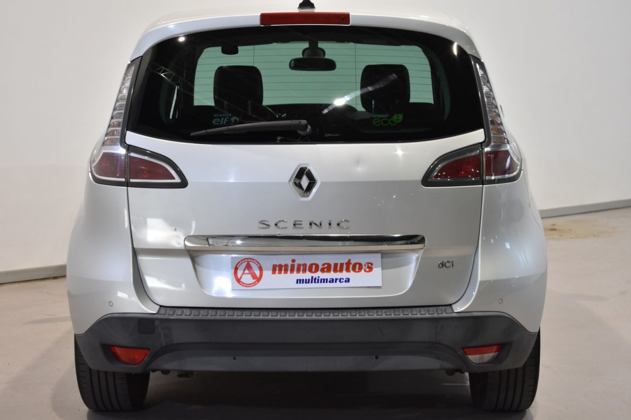 RENAULT SCENIC en Minoautos