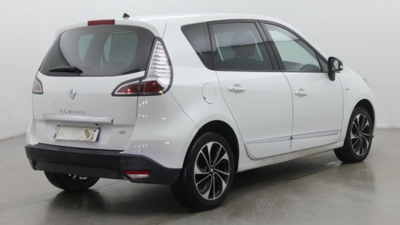 RENAULT SCENIC III en Minoautos