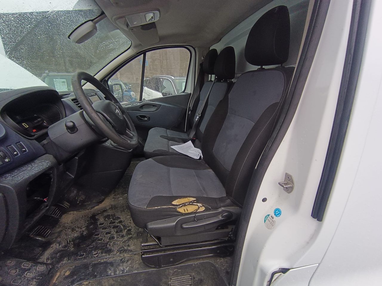 OPEL VIVARO en Minoautos