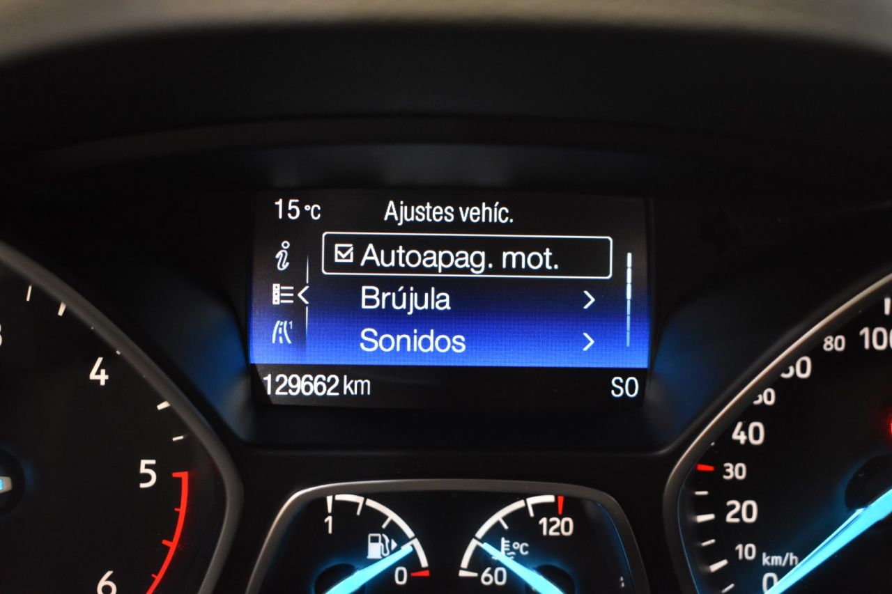 FORD KUGA en Minoautos