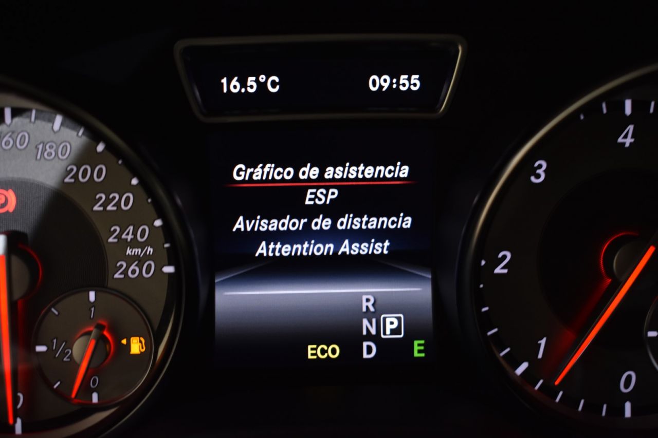 MERCEDES-BENZ CLASE CLA en Minoautos