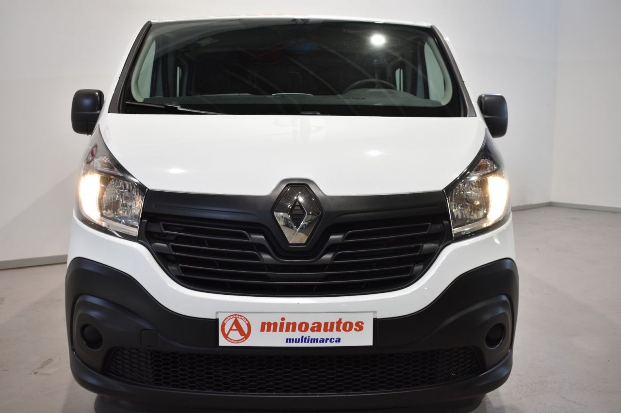 RENAULT TRAFIC en Minoautos