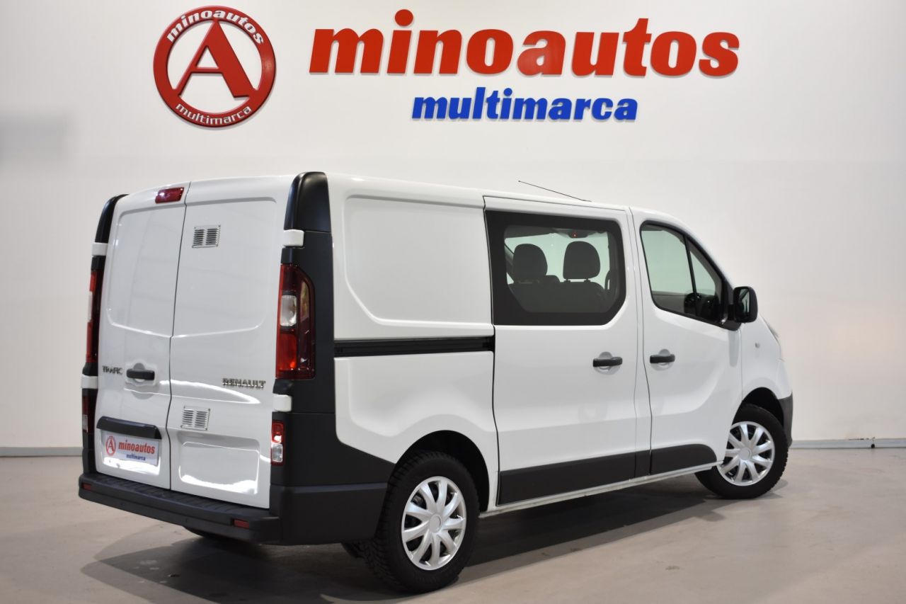 RENAULT TRAFIC en Minoautos