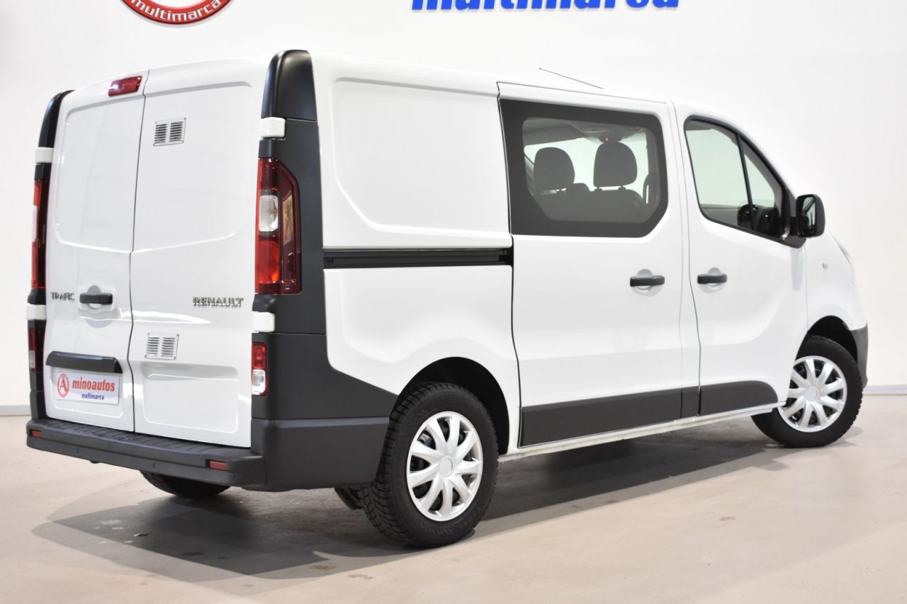 RENAULT TRAFIC en Minoautos