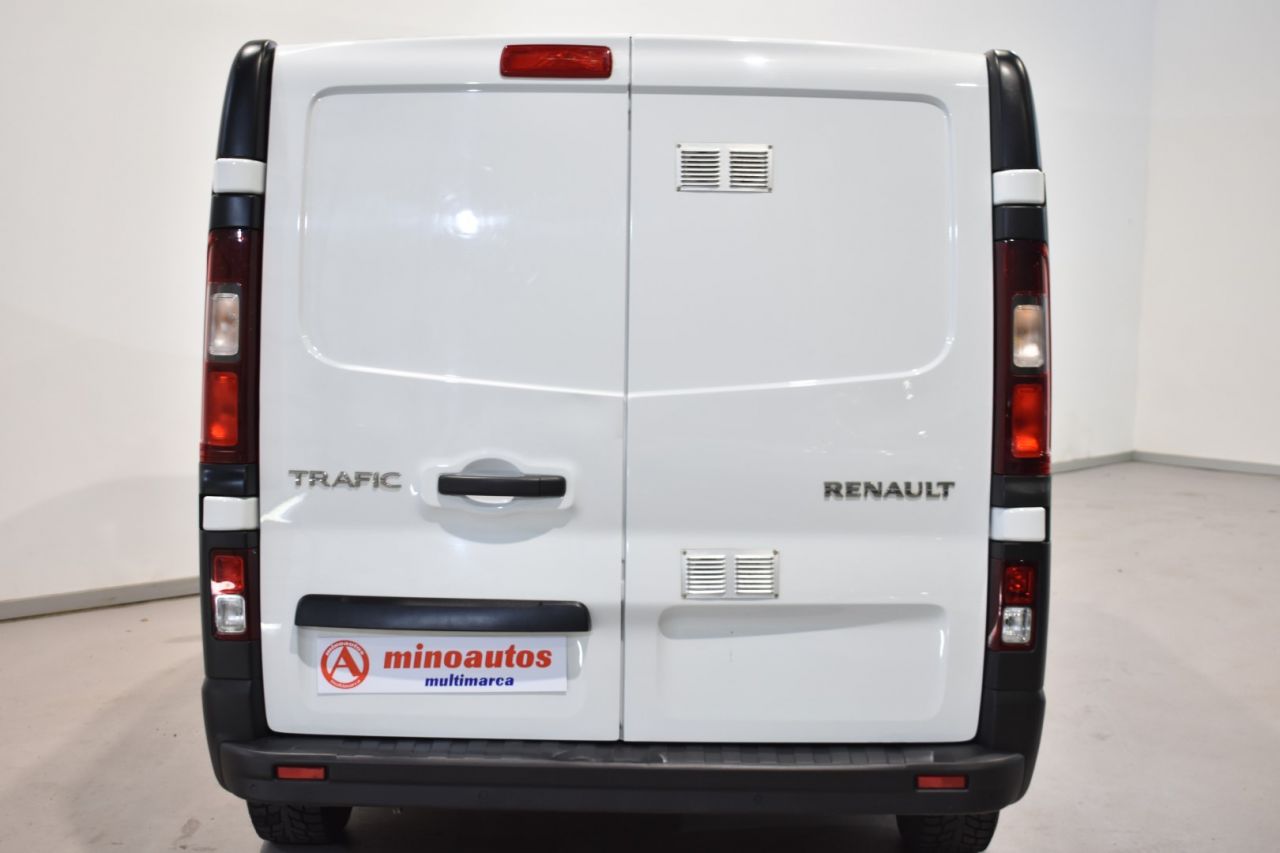 RENAULT TRAFIC en Minoautos