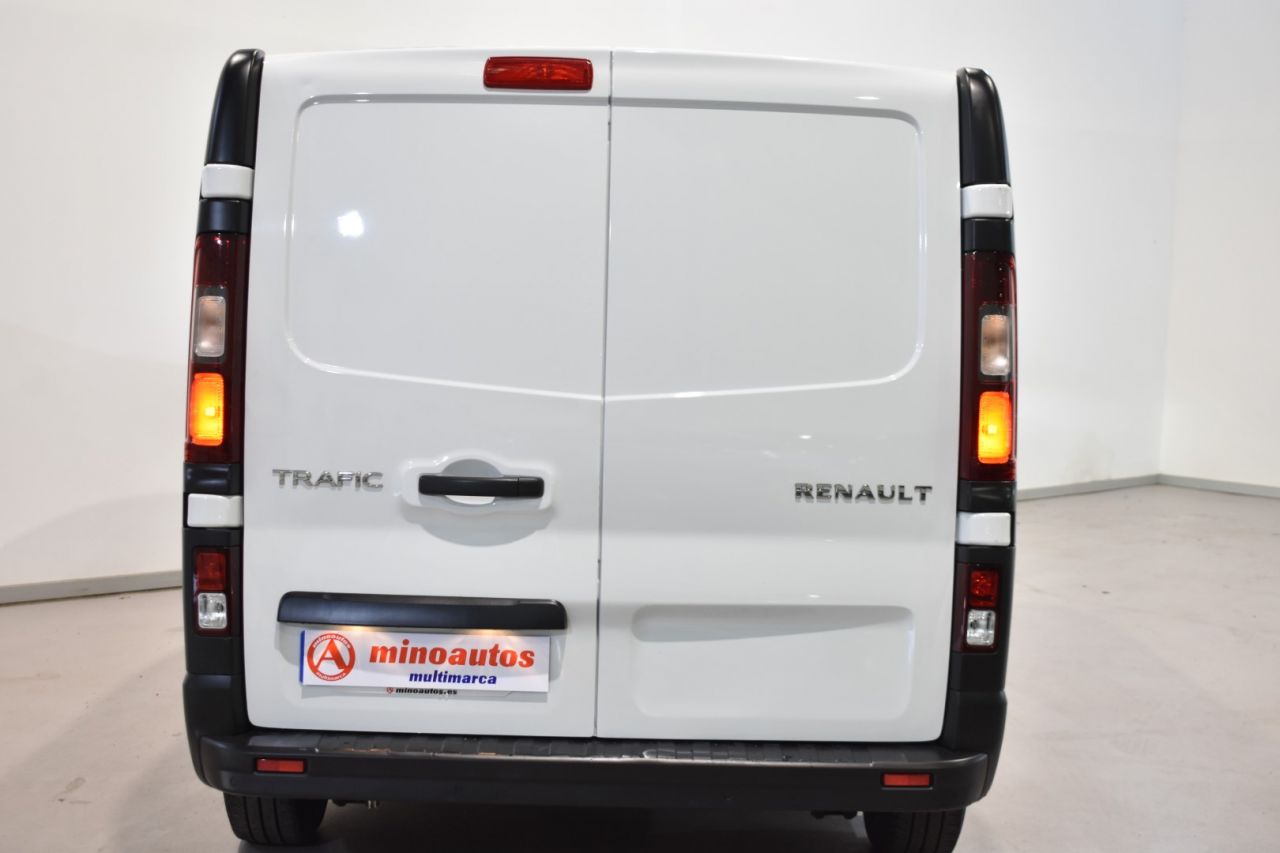 RENAULT TRAFIC en Minoautos