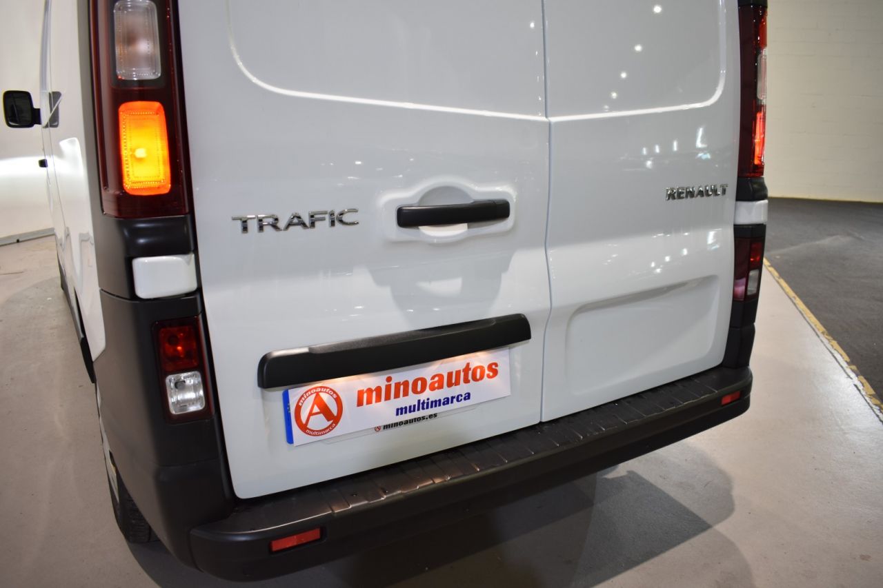 RENAULT TRAFIC en Minoautos