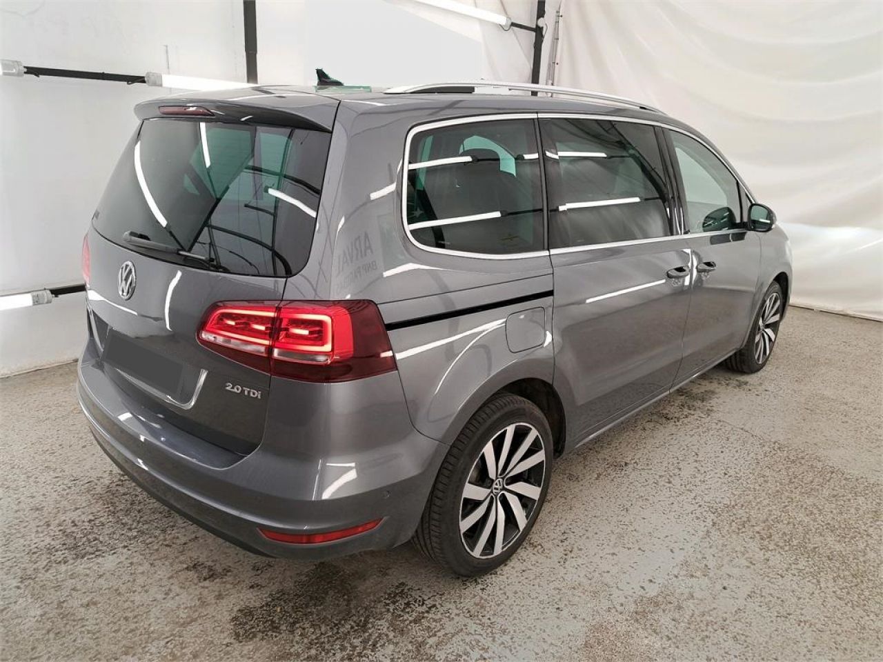 VW SHARAN en Minoautos