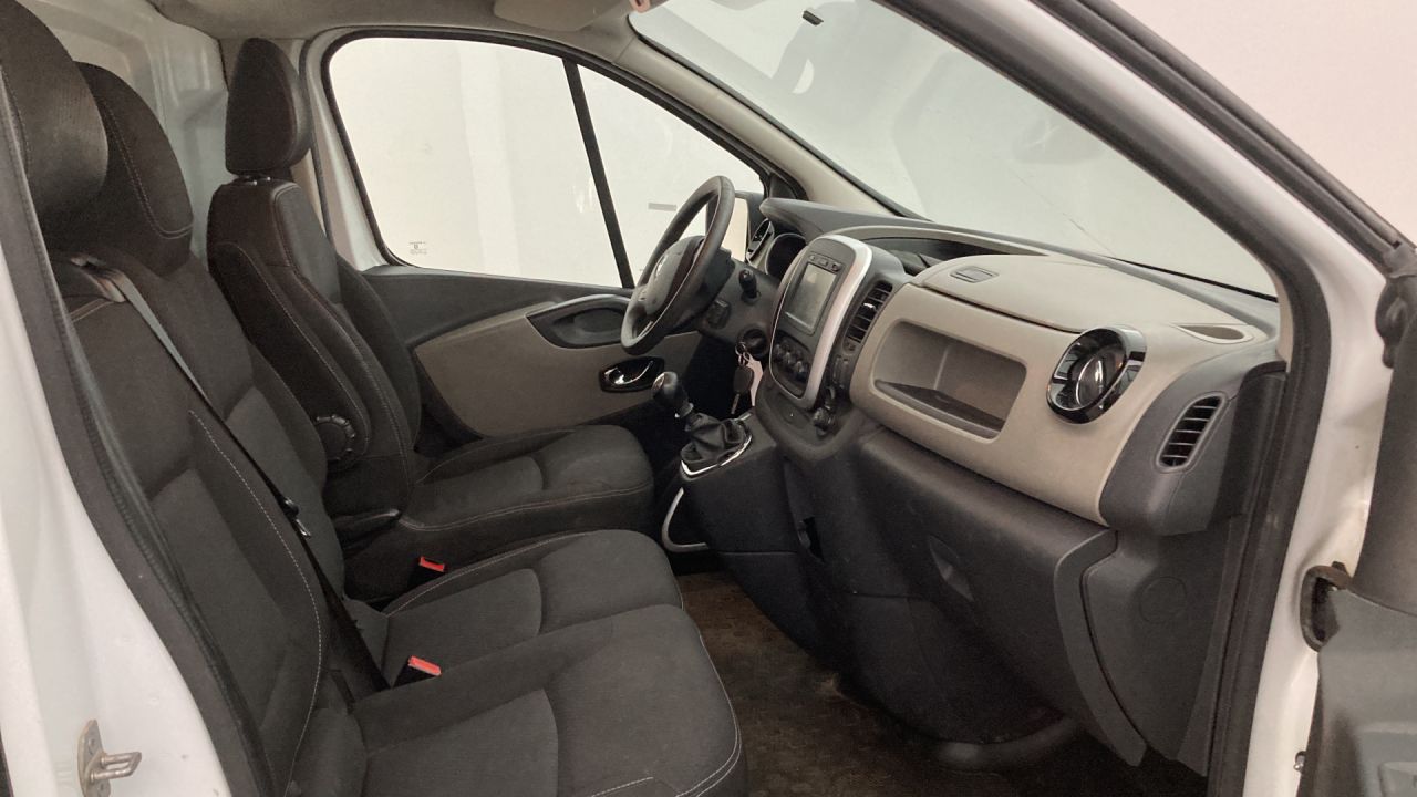 RENAULT TRAFIC en Minoautos