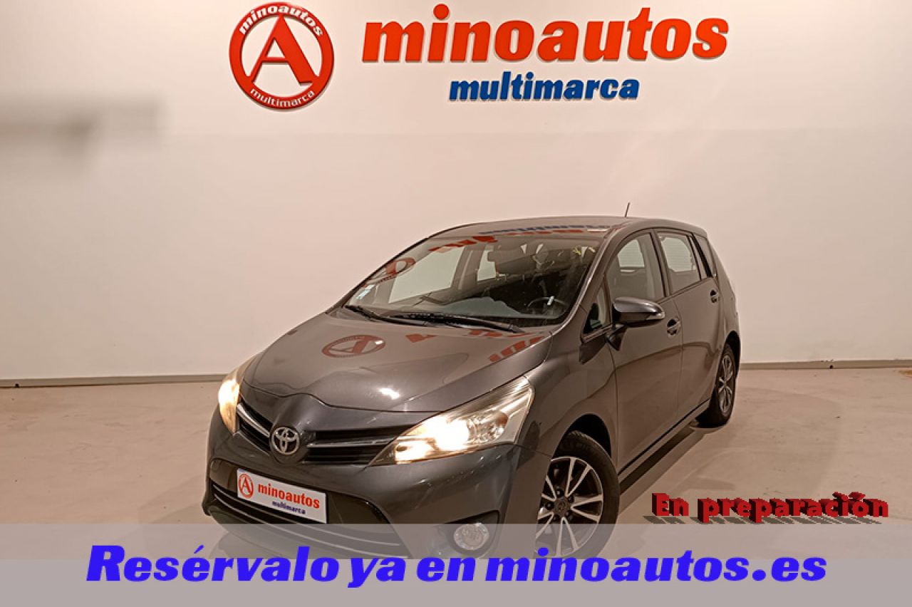 TOYOTA VERSO en Minoautos