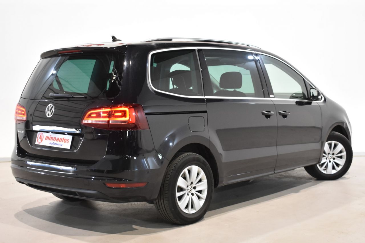 VW SHARAN en Minoautos