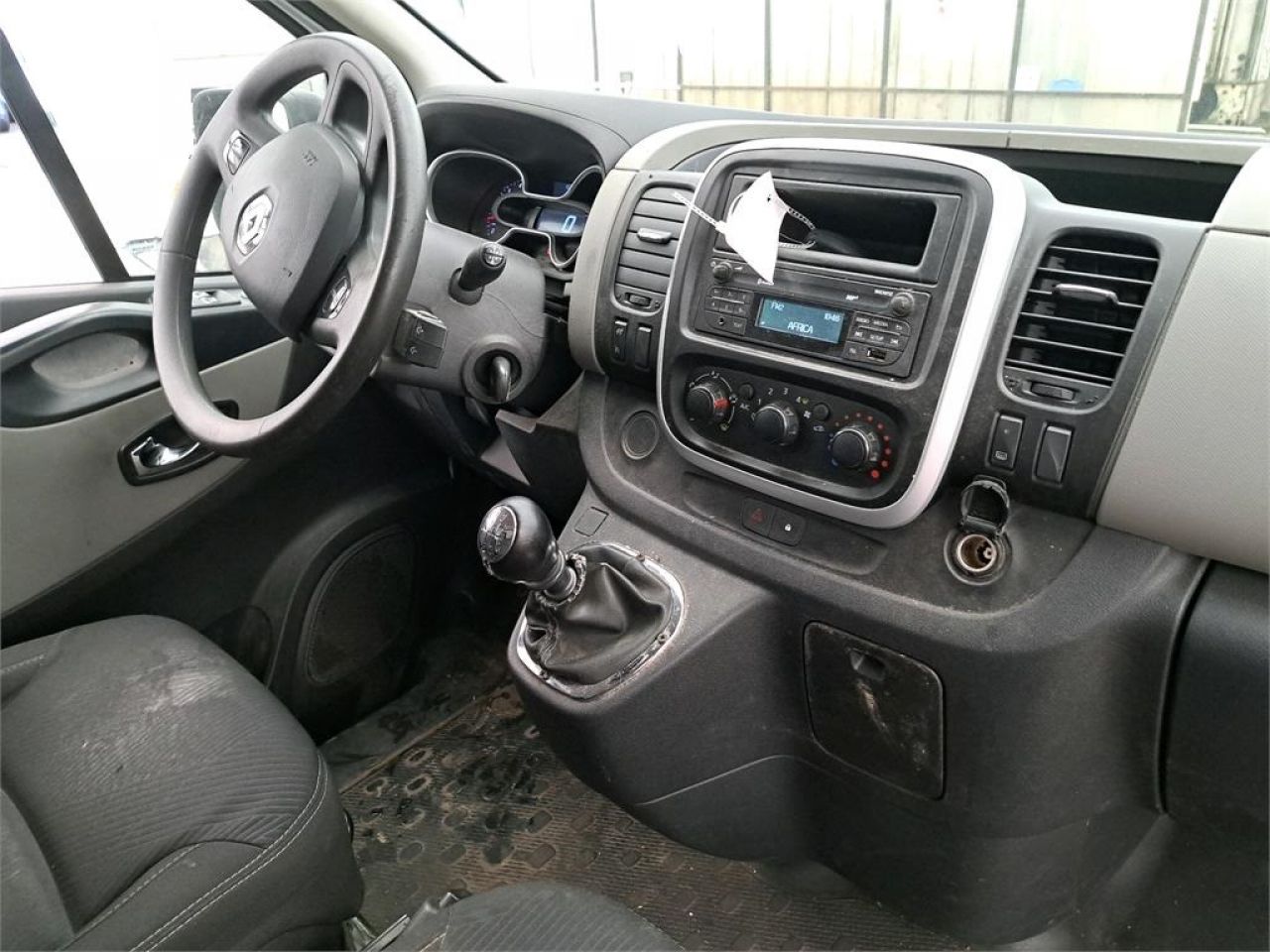 RENAULT TRAFIC en Minoautos