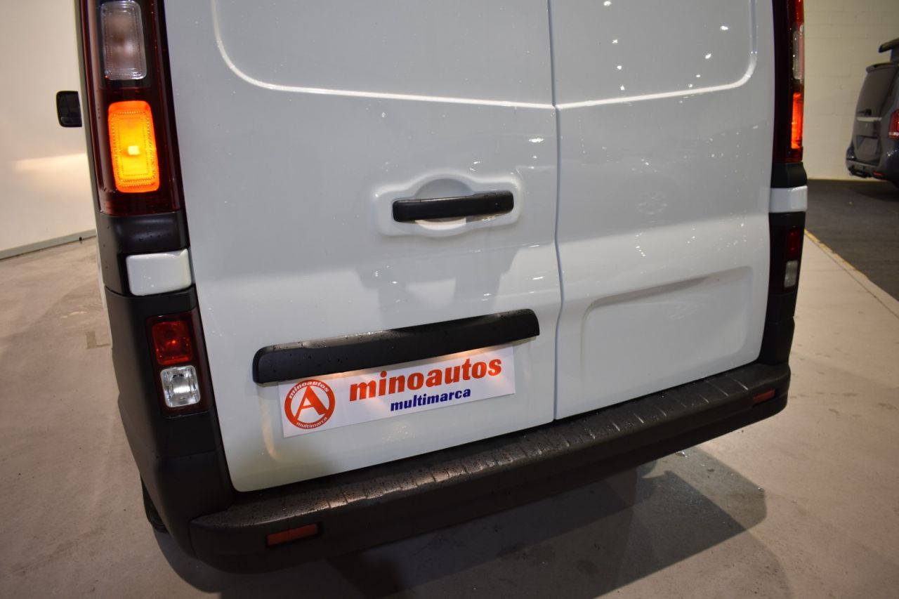 RENAULT TRAFIC en Minoautos