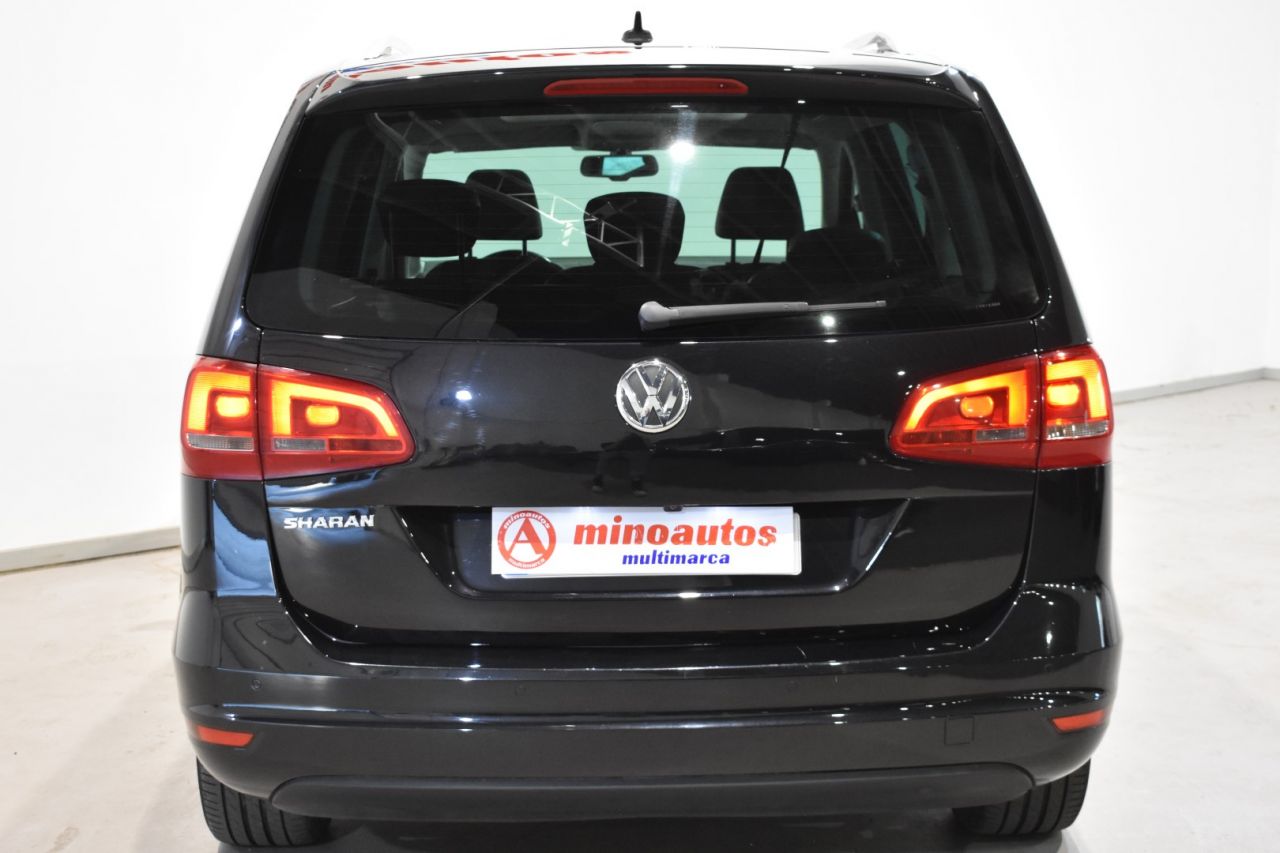 VW SHARAN en Minoautos