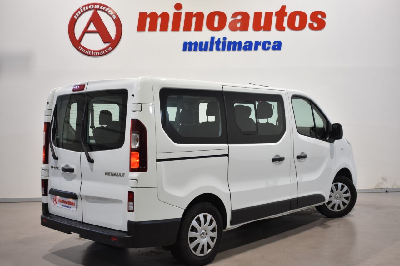 RENAULT TRAFIC en Minoautos