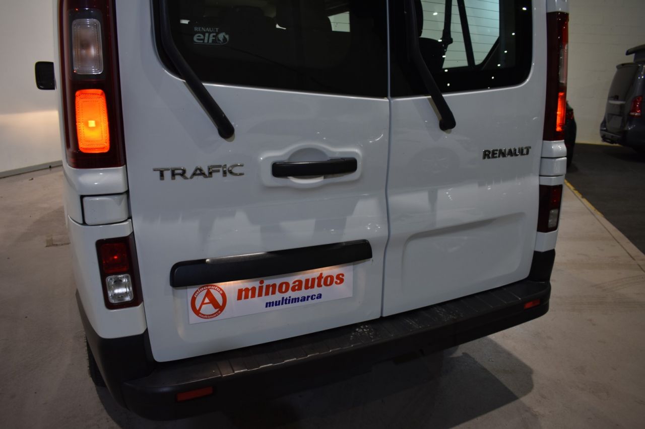 RENAULT TRAFIC en Minoautos