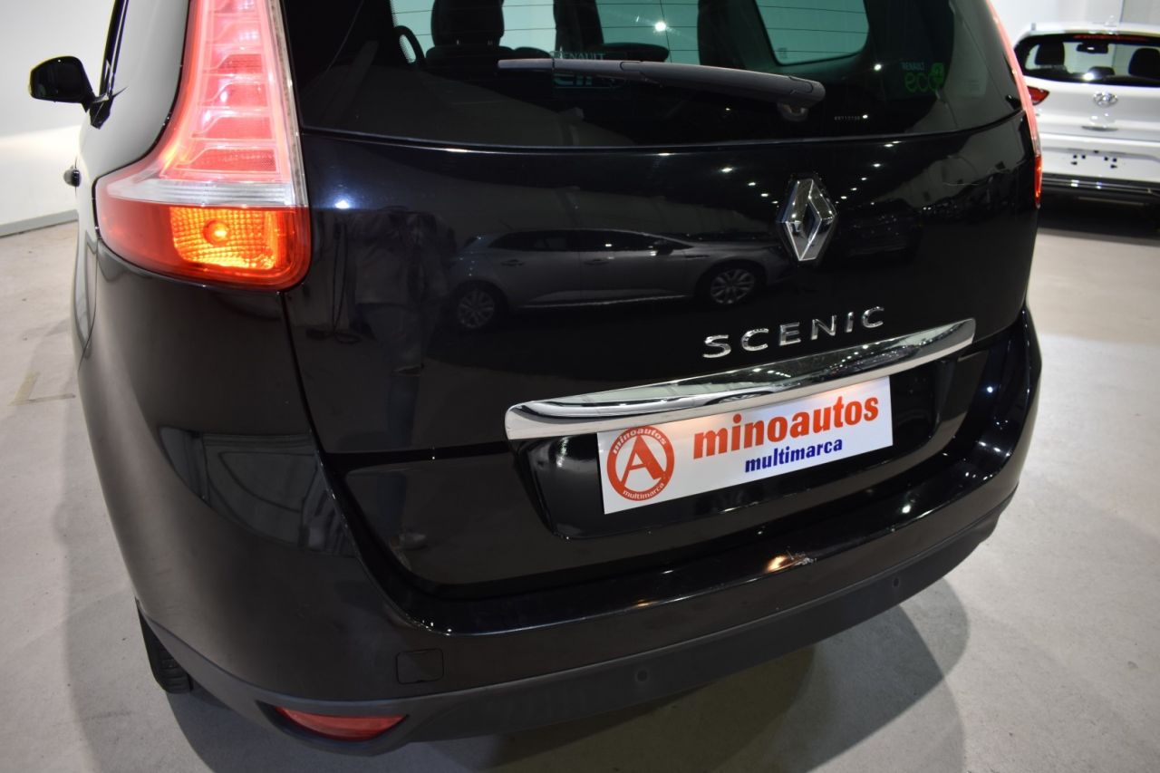 RENAULT GRAND SCENIC en Minoautos