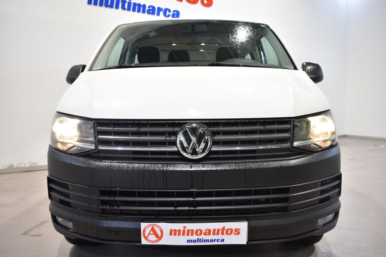 VW CARAVELLE en Minoautos