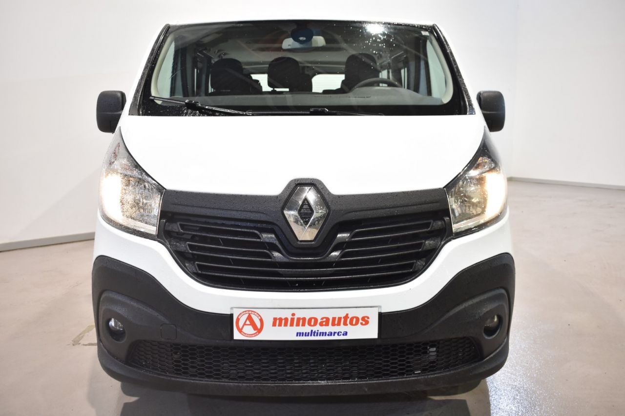 RENAULT TRAFIC en Minoautos