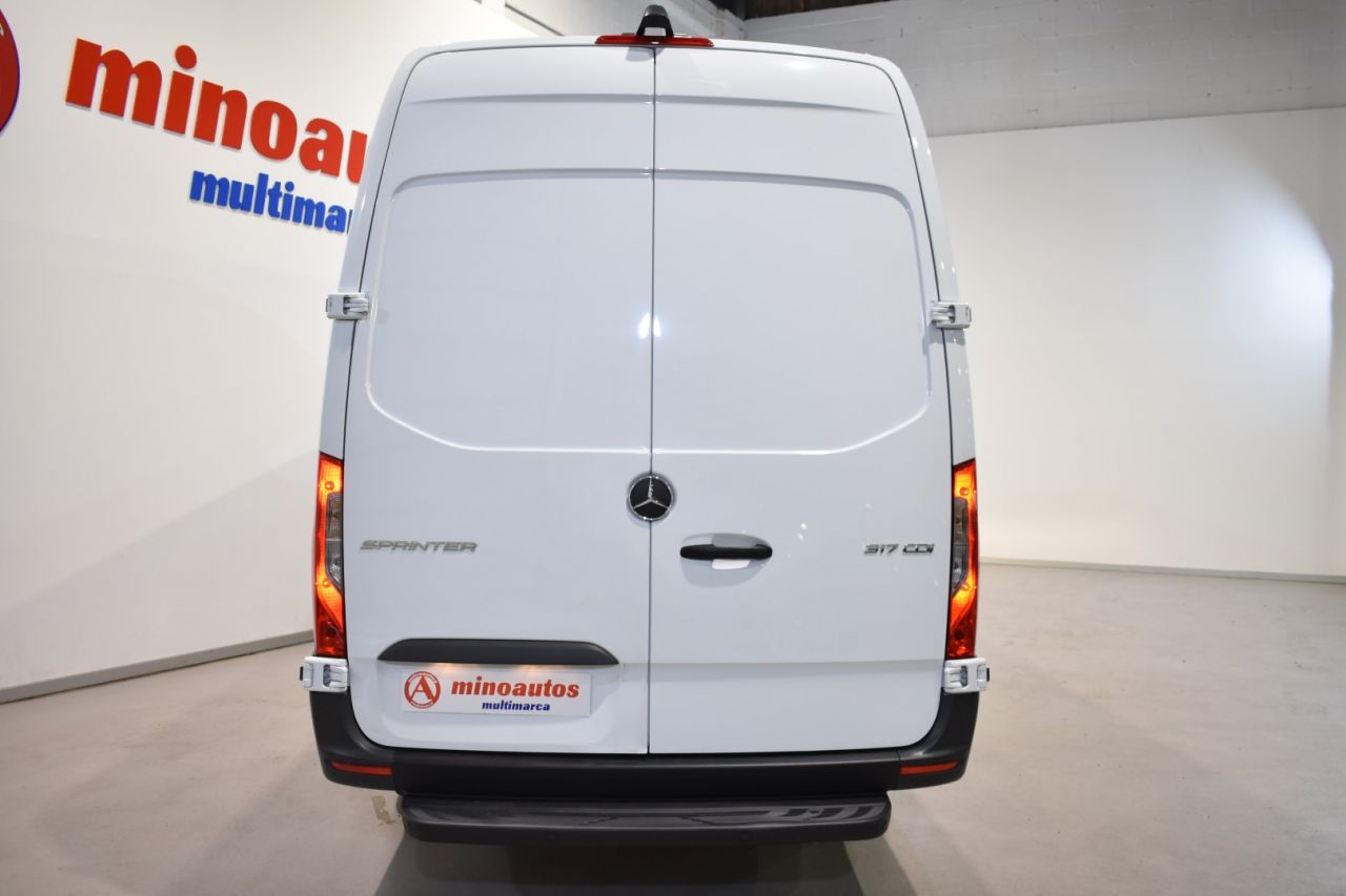 MERCEDES-BENZ SPRINTER en Minoautos