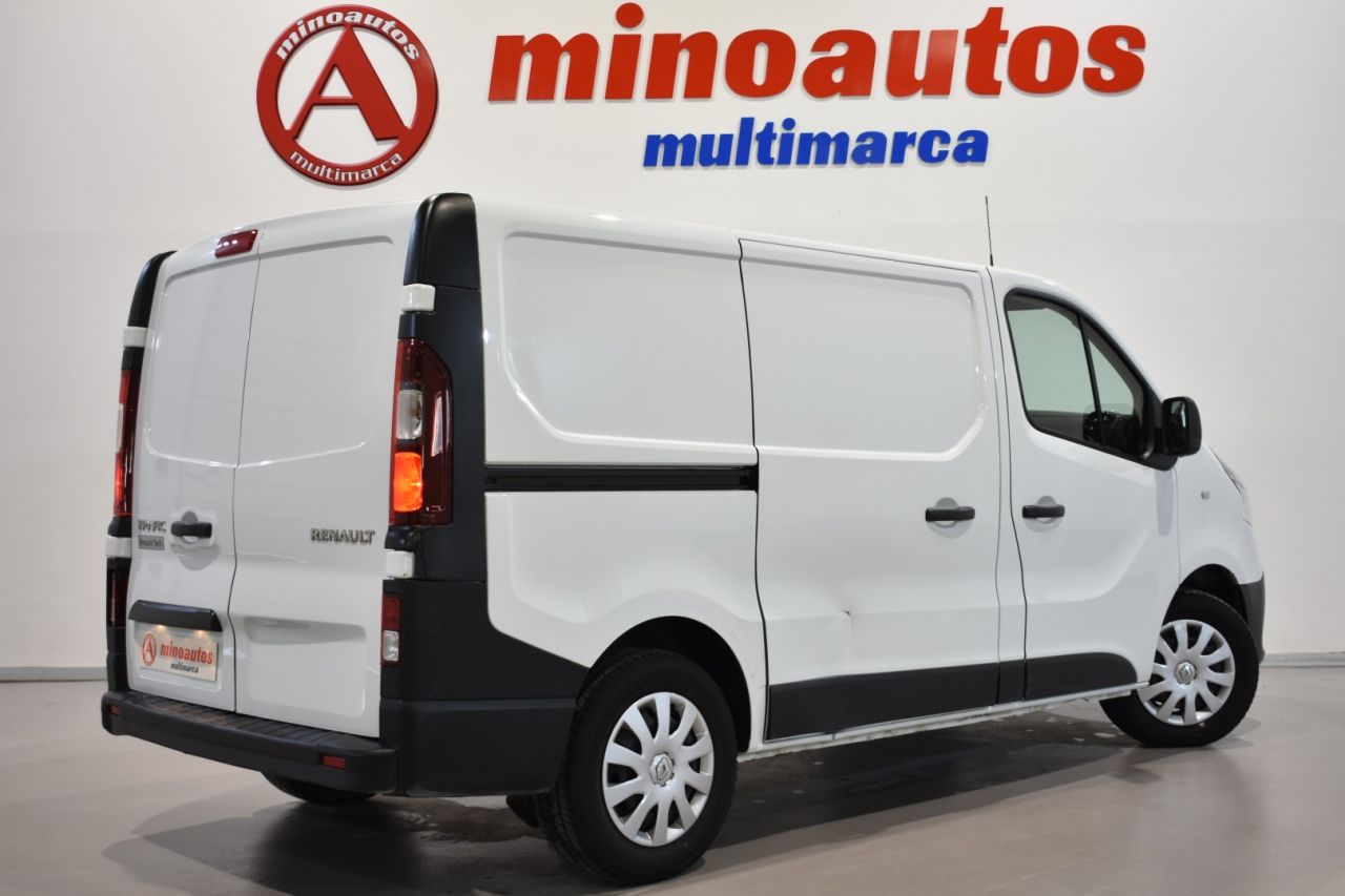 RENAULT TRAFIC en Minoautos