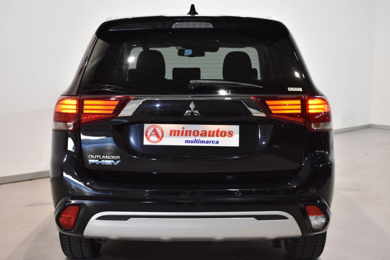 MITSUBISHI OUTLANDER en Minoautos