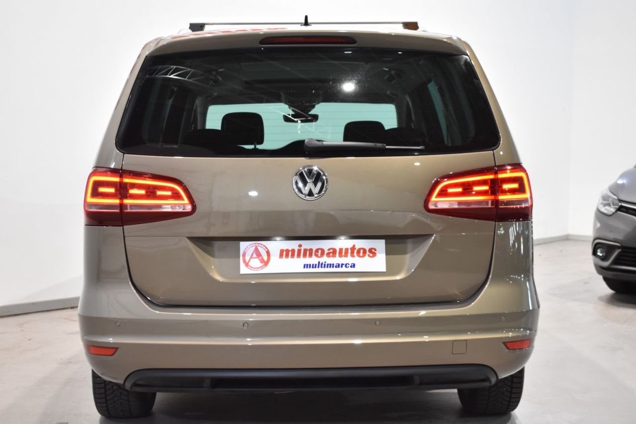 VW SHARAN en Minoautos