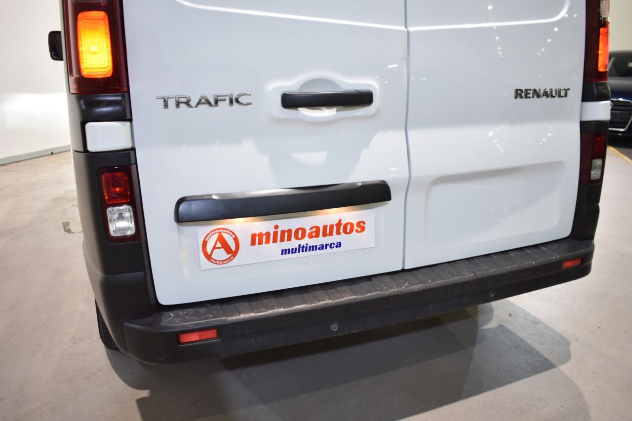 RENAULT TRAFIC en Minoautos