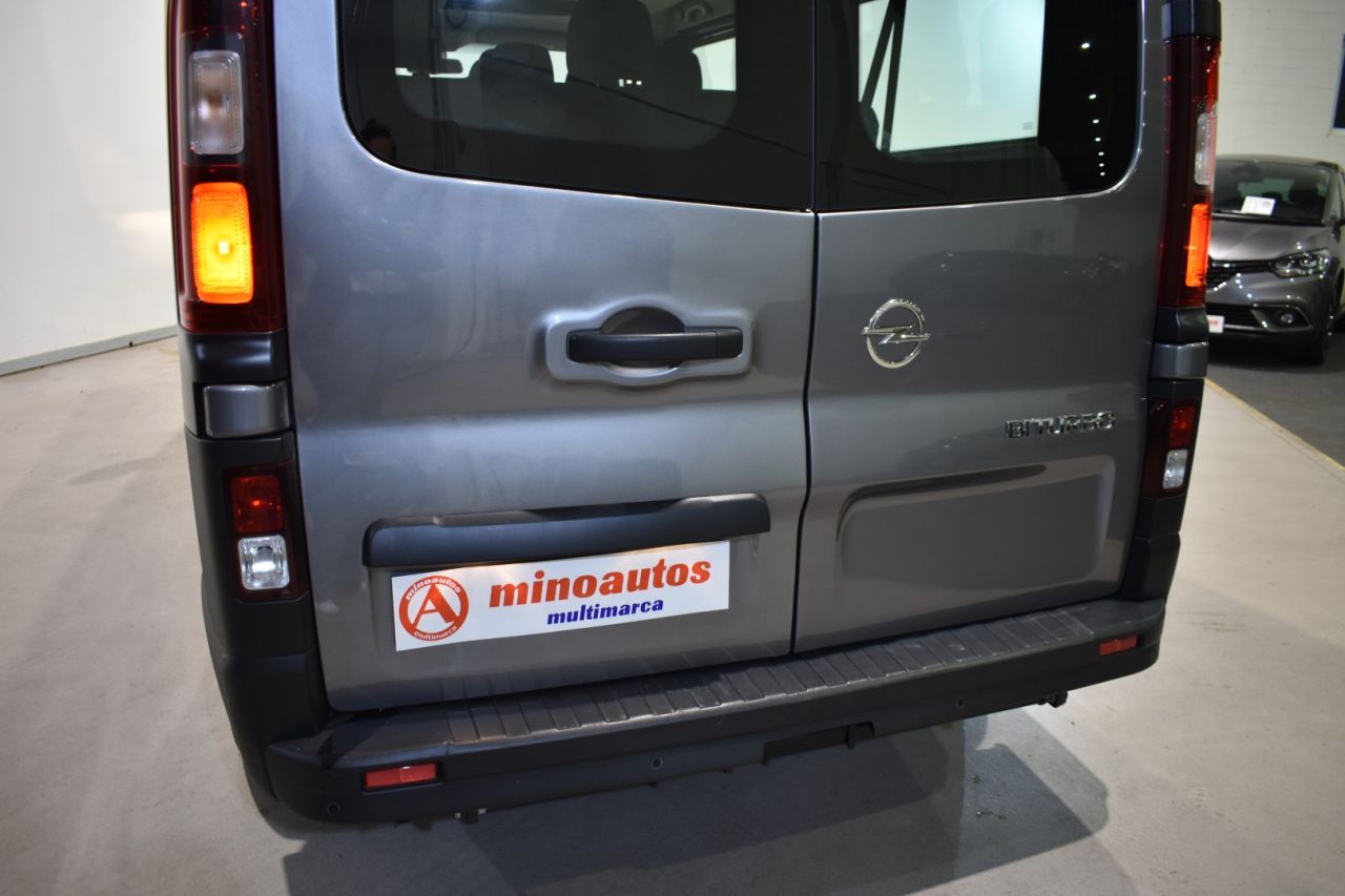 OPEL VIVARO en Minoautos