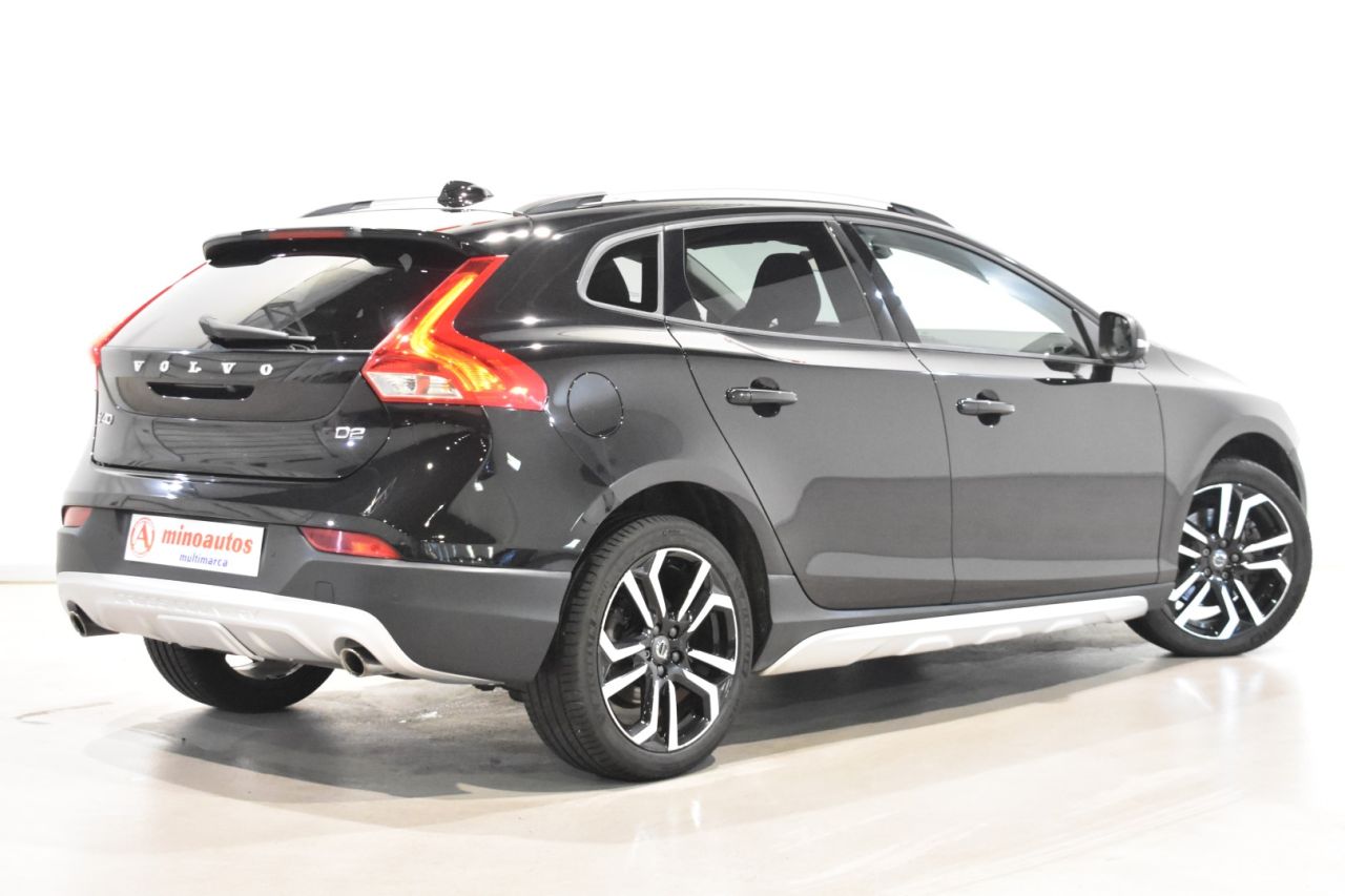 VOLVO V40 en Minoautos