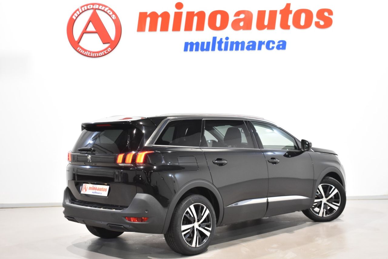 PEUGEOT 5008 en Minoautos